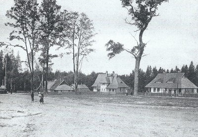 Giszowiec, Grupa domów u wylotu ul. Korbera